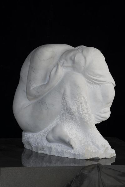 「潮騒が聞こえる」大理石