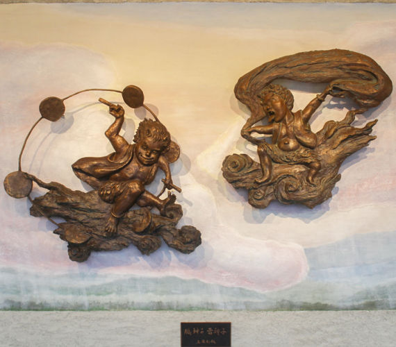 「風神子雷神子」第一幼稚園新築記念